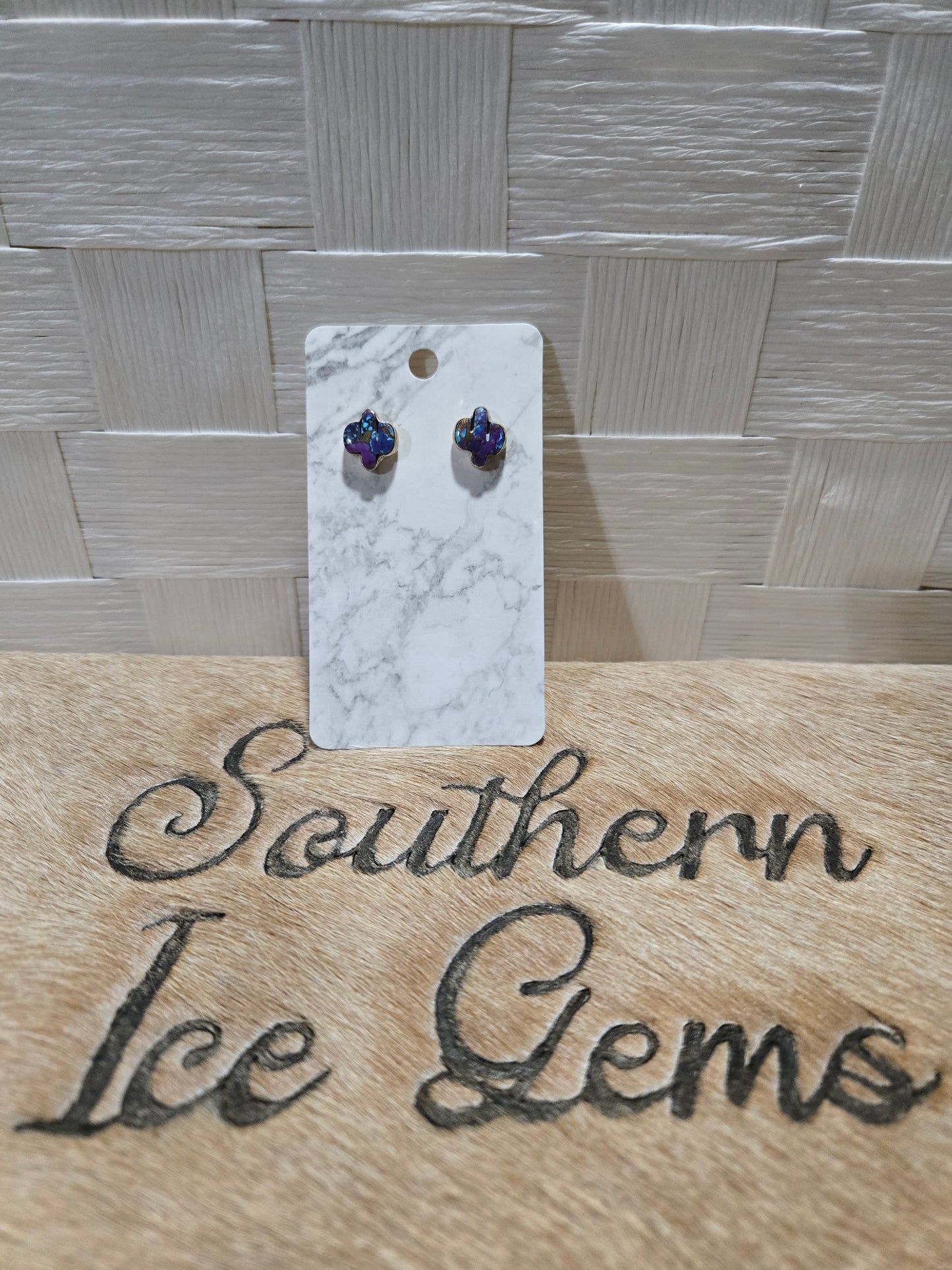 498 Violet Dahlia Cactus Studs