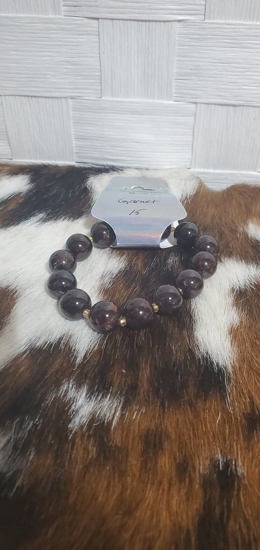 914 Garnet Stretch Bracelet